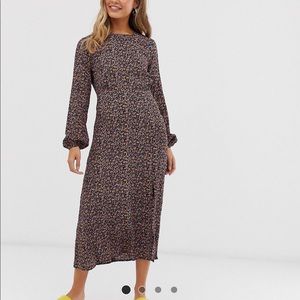 US 12 LONGSLEEVE MIDI DRESS